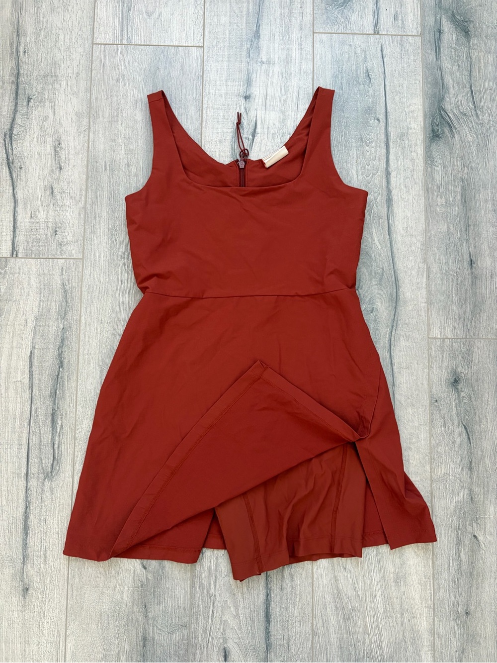 Alder athletic get dirty dress